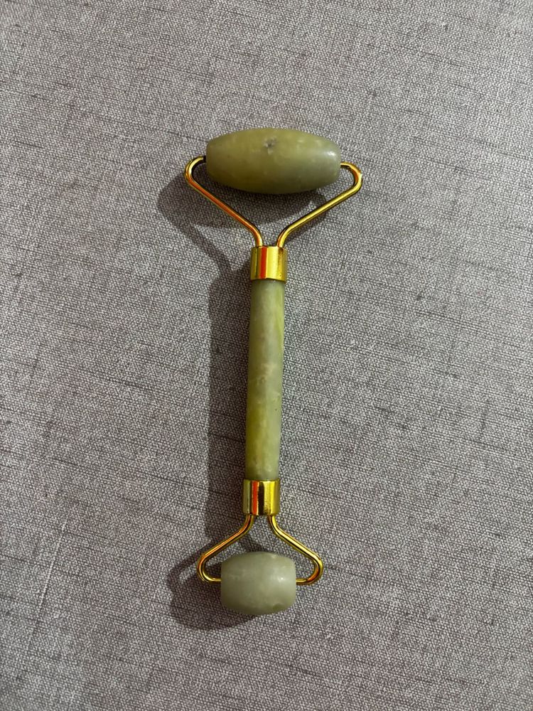 Jade Roller