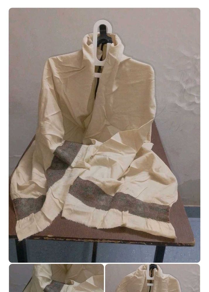 Elegant Striped Scarf