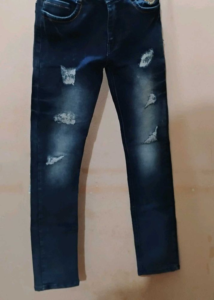A Like New Geans Pant For Teen
