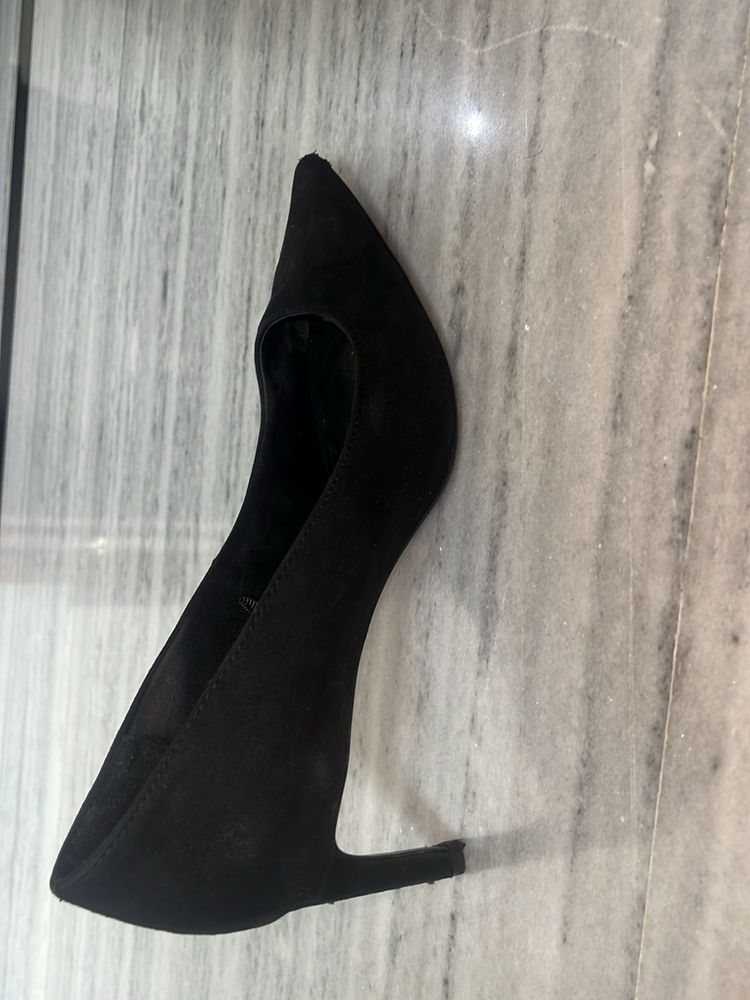 Black H&amp;m Pencil Heels