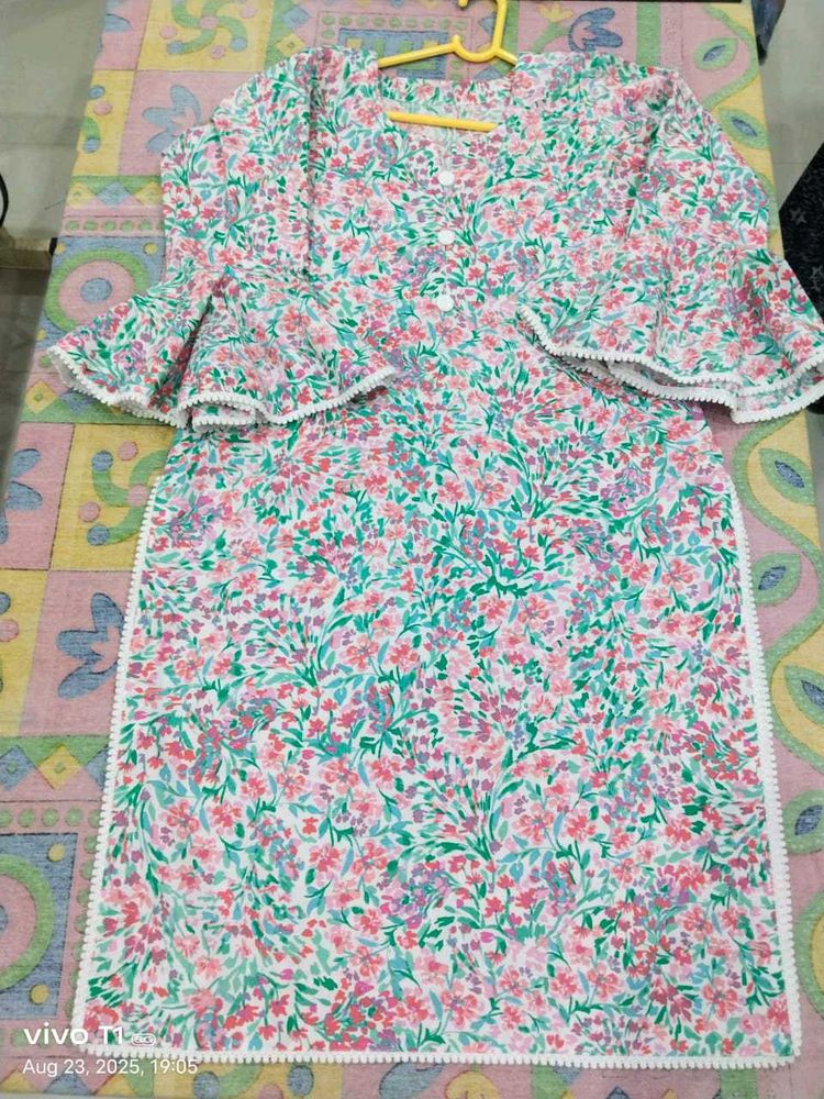 Full Stitched Floral Kurti With Bell Sleeves