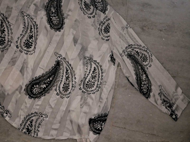 Newme Floral Art Work White Off Shirt