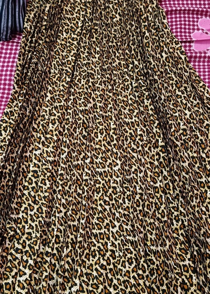 fully new... i nrver wear