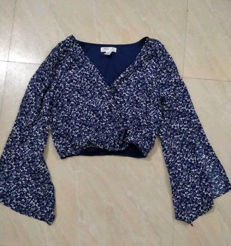 crop top with bell sleeve