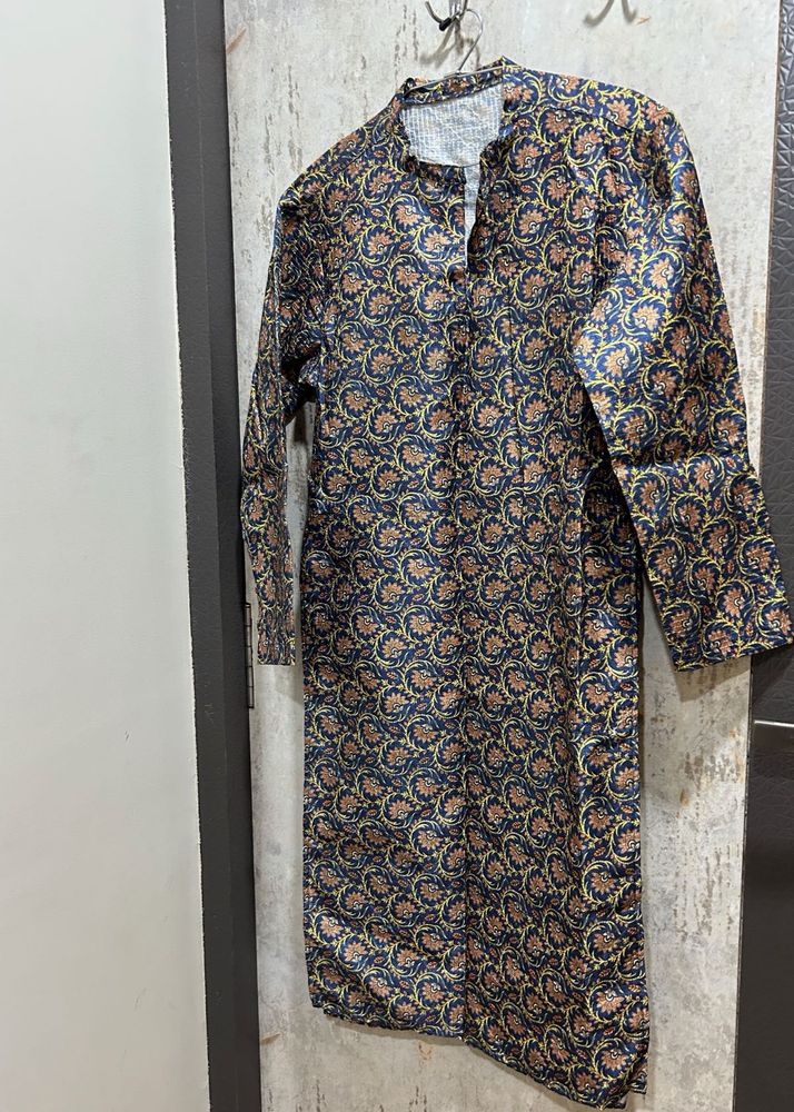 Elegant Ethnic Long Kurta – Rich Festive Print
