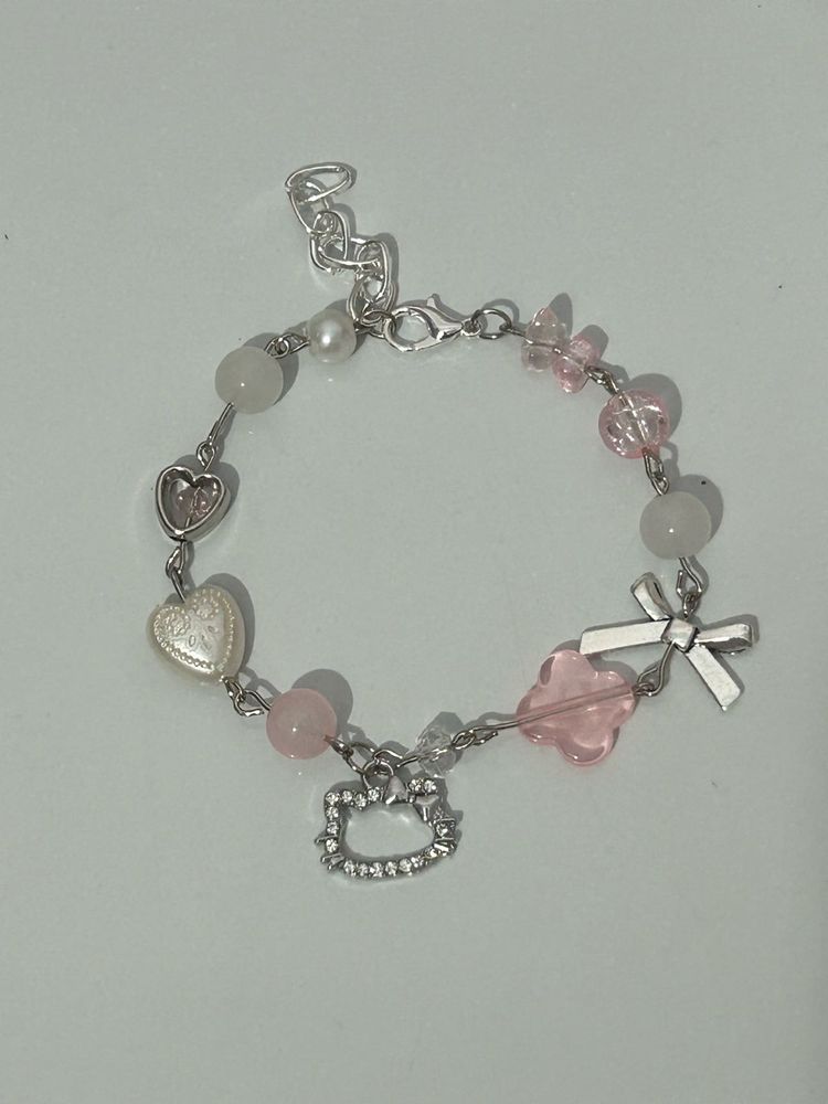 Y2K Hello Kitty Beaded Charm Bracelet
