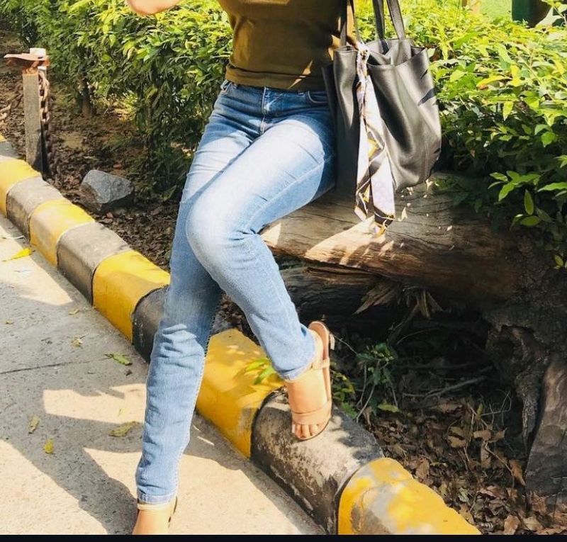 H&amp;M Straight Fit Jeans