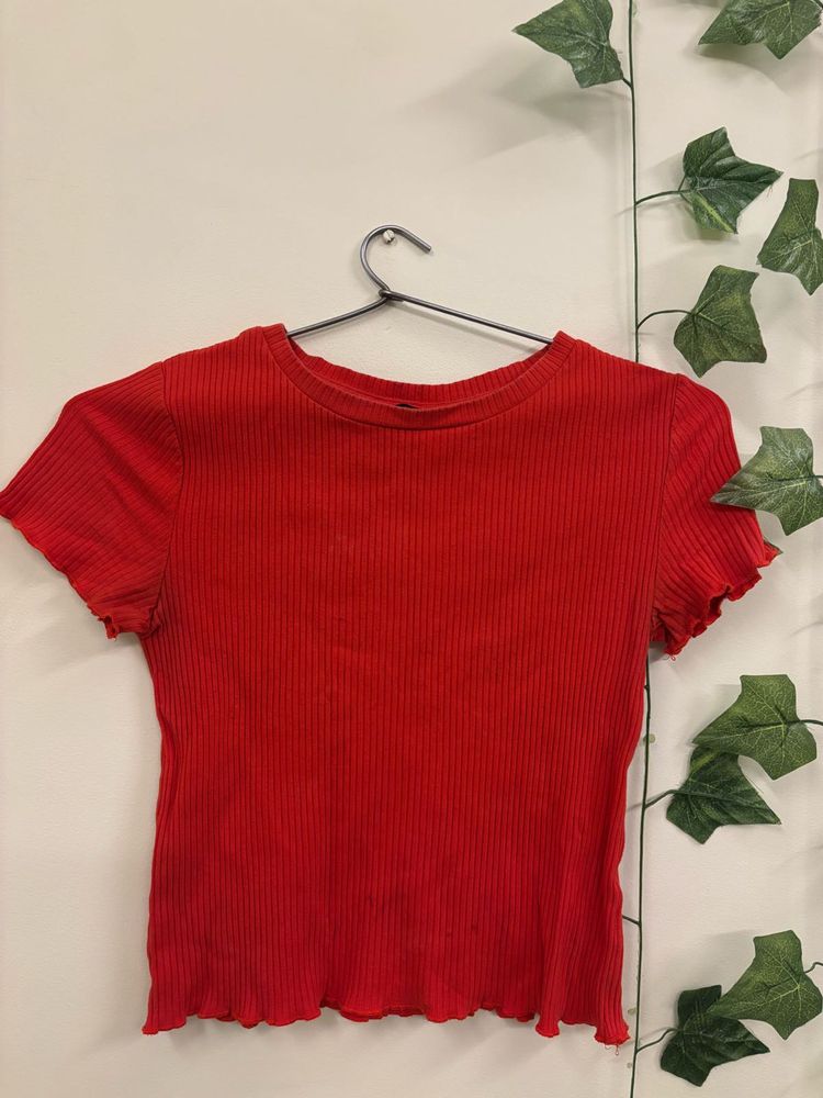 Red Ribbed Ruffle Tee
