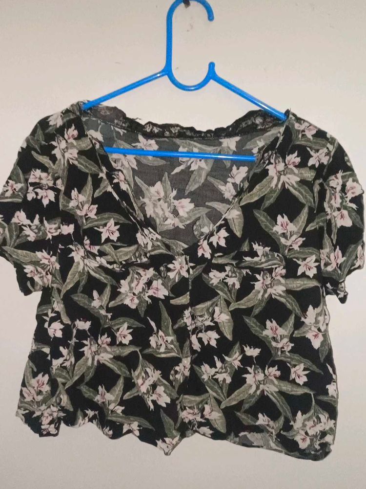 Floral Print Crop Top