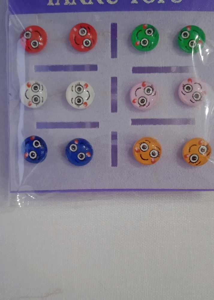 1 Earrings + 6 Tops Combo