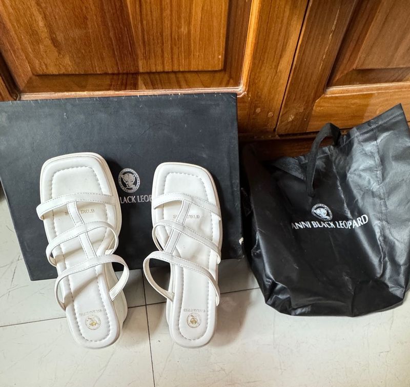 Anni Black Leopard White Wedge