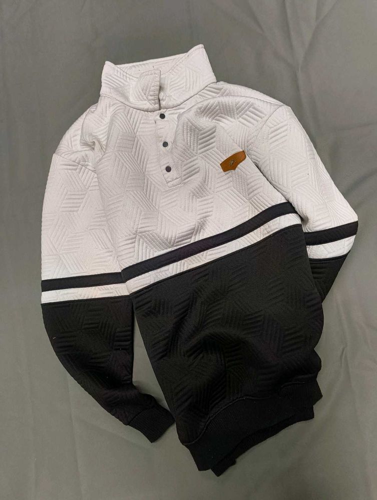 Stylish Quilted Pullover