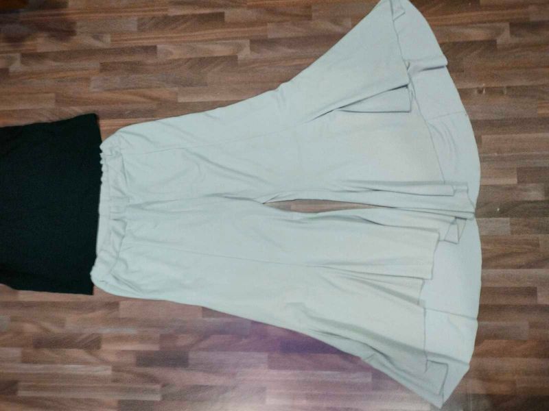 Trendy Wide Leg Trousers