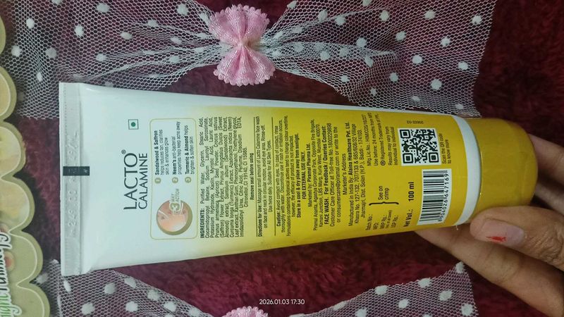 Lacto Calamine Face Wash