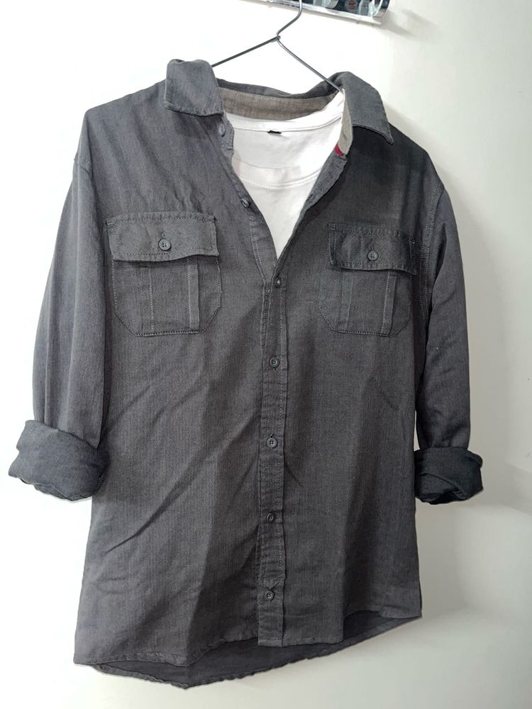 Gray Long Sleeve-Down Shirt with a white t