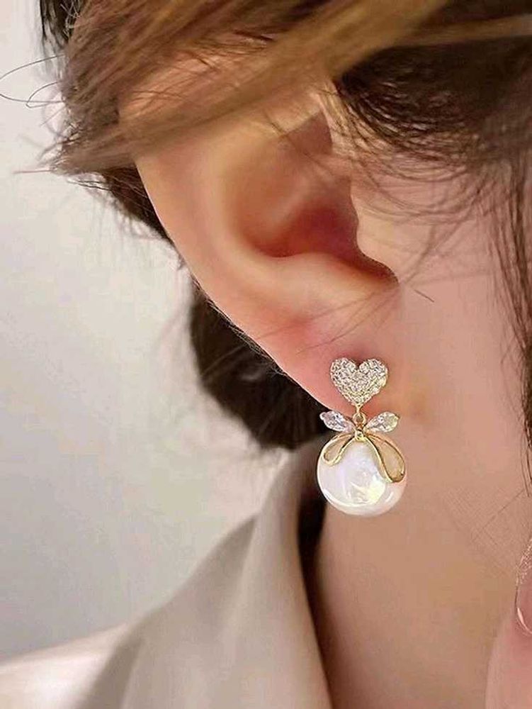 Pearl Heart Drop Earrings