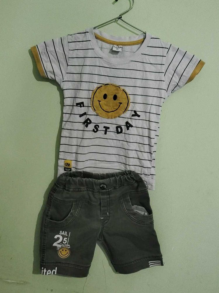 # Tshirt With Short 👚🩳