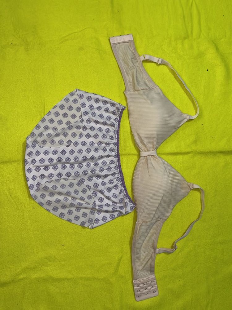 Set Of Bra And Pantie