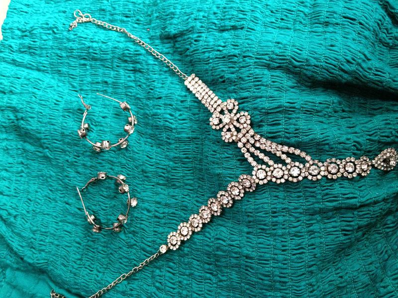 Rhinestone Necklace &amp; Earring Set