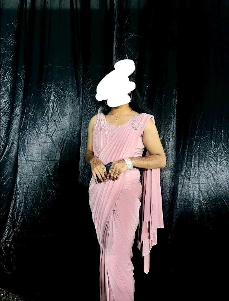 Designer Blouse With Ready To Wear Saree