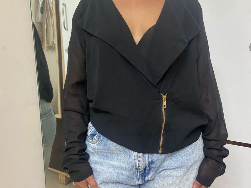 Black Stylish Top With Zipper