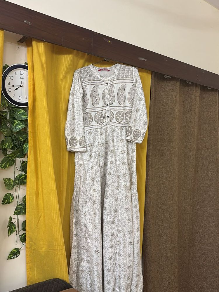 Beautiful Full Length Anarkali Kurta