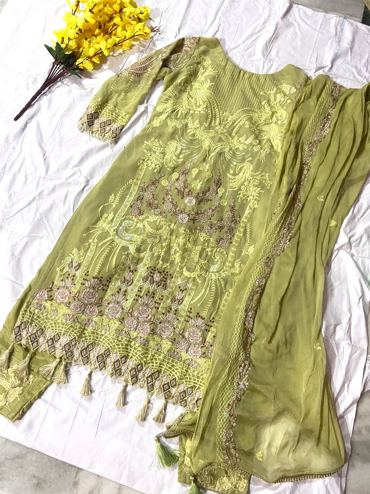 Pakistani Kurta Set
