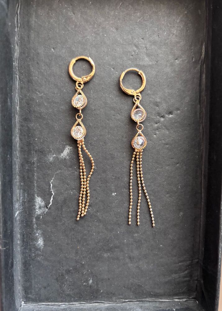 Elegant Gold Dangle Earrings