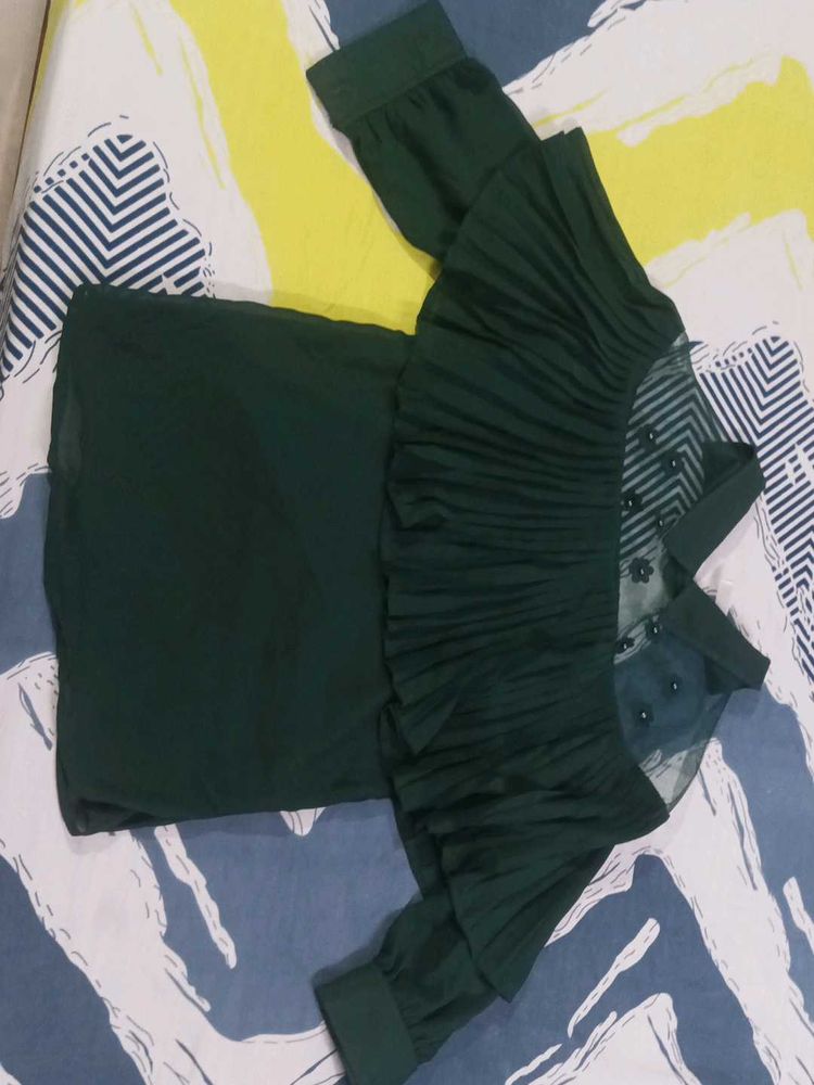Green Ruffled Top
