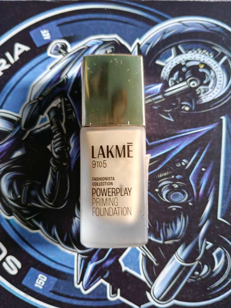 Lakme 9to5 Powerplay Priming Foundation