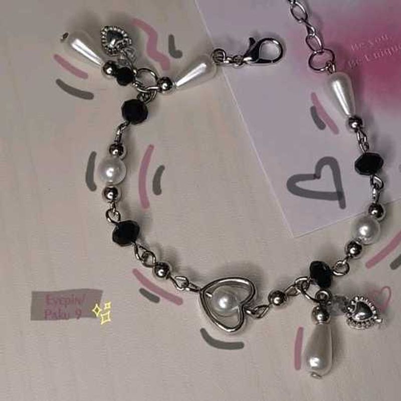 Pearl &amp; Heart Charm Bracelet