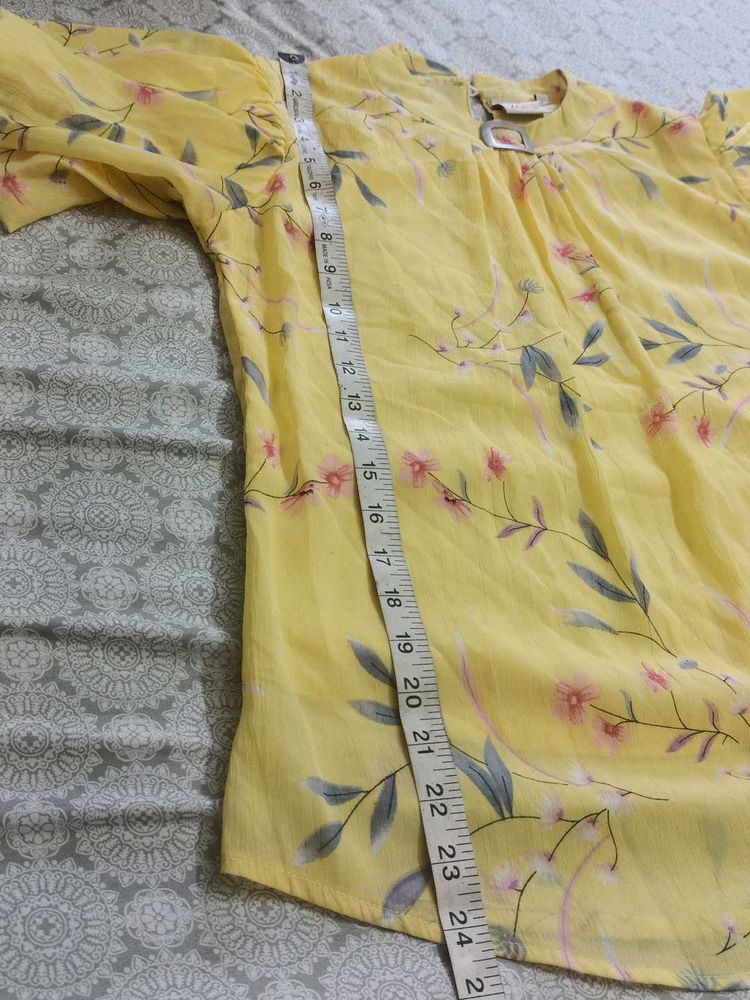 Foral Yellow Puff Handed  Top