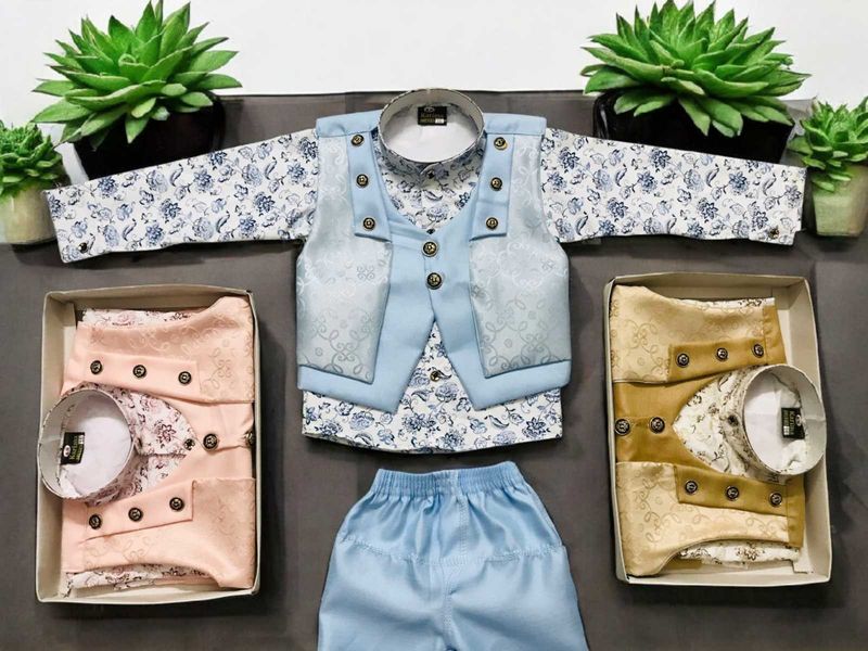 Boys&#39; Traditional Outfit Set