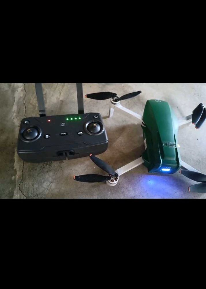 Green IZI Drone with Controller