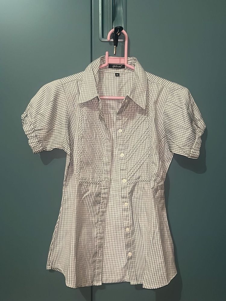 Striped short sleeve shirt