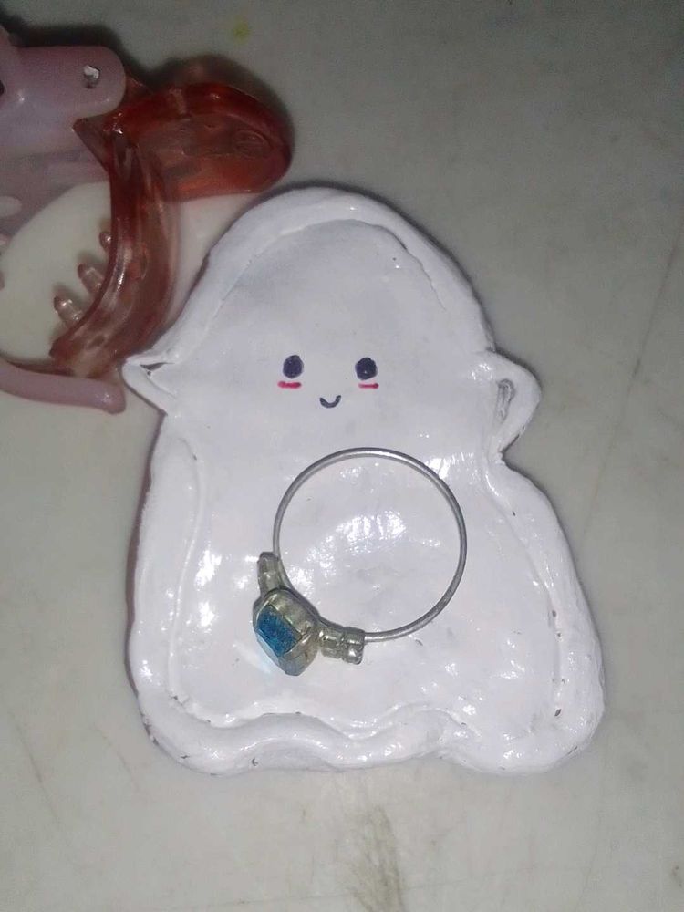 Cute Trinket Dish To Place Earings