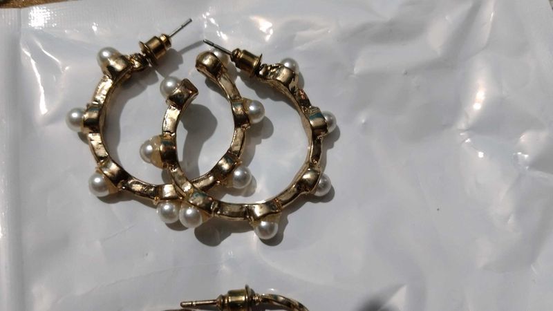 Pack Of 2 Loop Earrings
