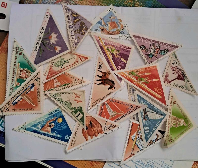 18 Vintage Triangular Stamps