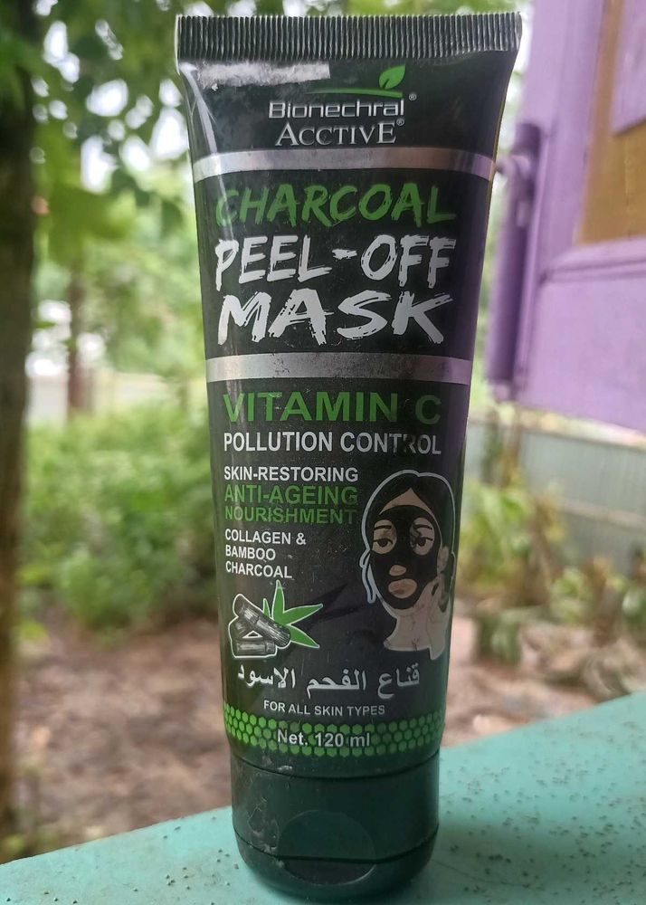 Charcoal Peel-Off Mask