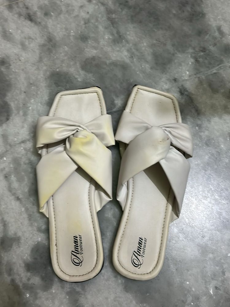 Elegant White Bow Slides