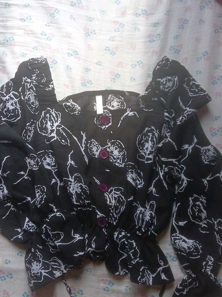 Floral Print Blouse - Black &amp; White