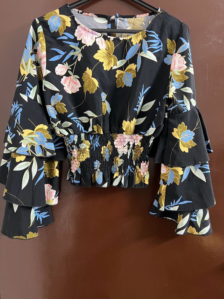 Ruffle Sleeves Top