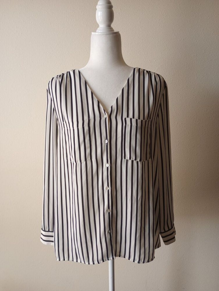 H&amp;M Black &amp; White Striped V Neck Long Sleeves