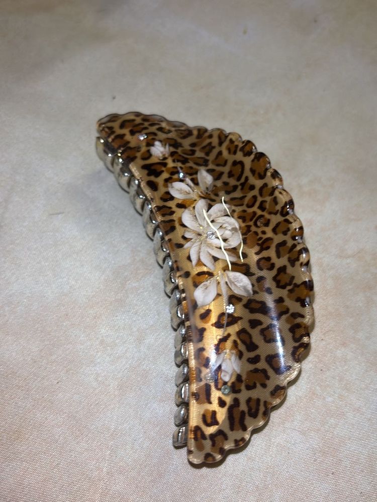 Big Size Clutcher
