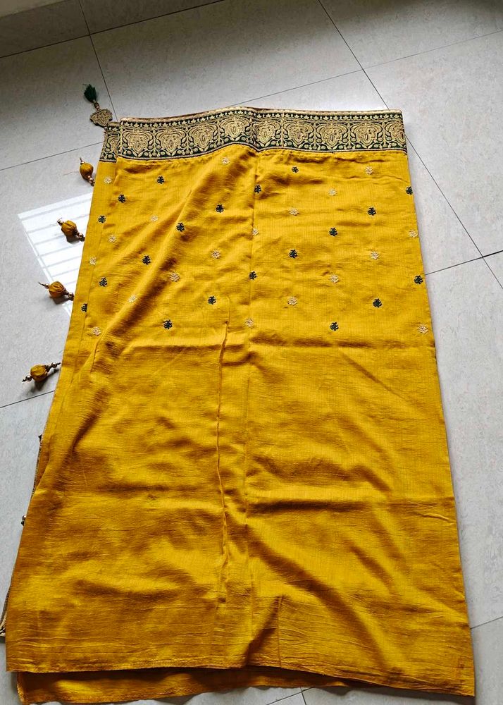 Elegant Yellow Saree