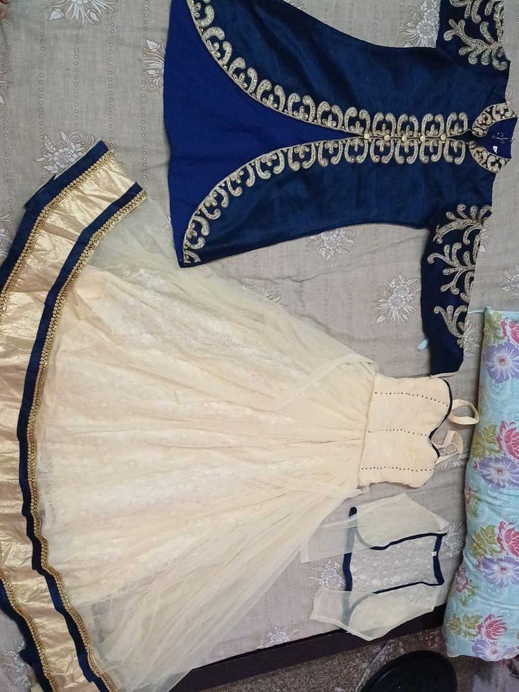 Elegant Ethnic Gown with Jacket