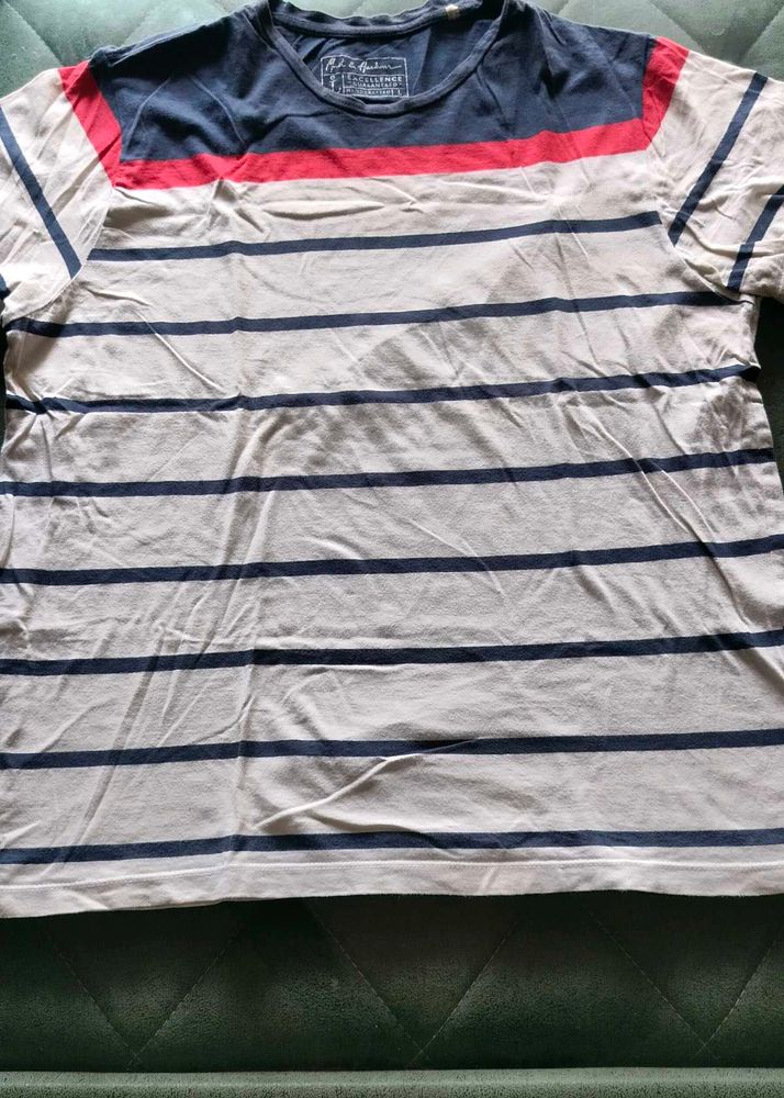 Striped Crew Neck T-Shirt