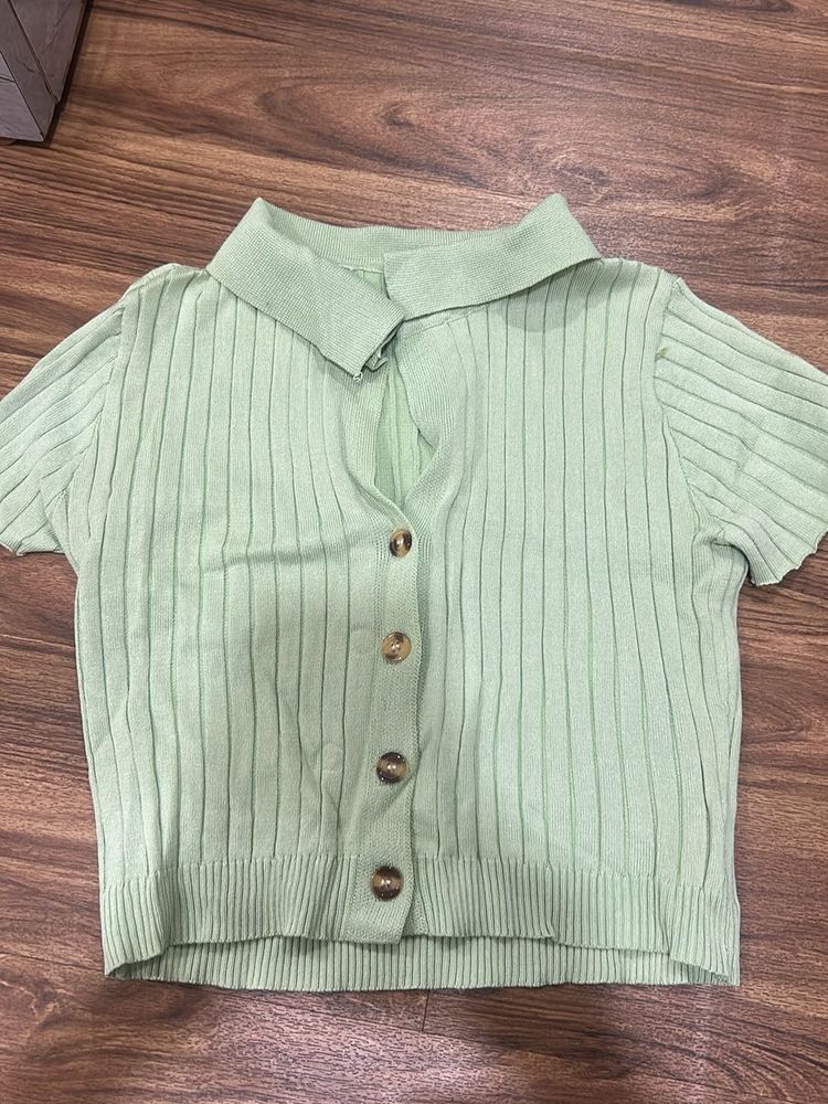 Cute Green Button-Up Top