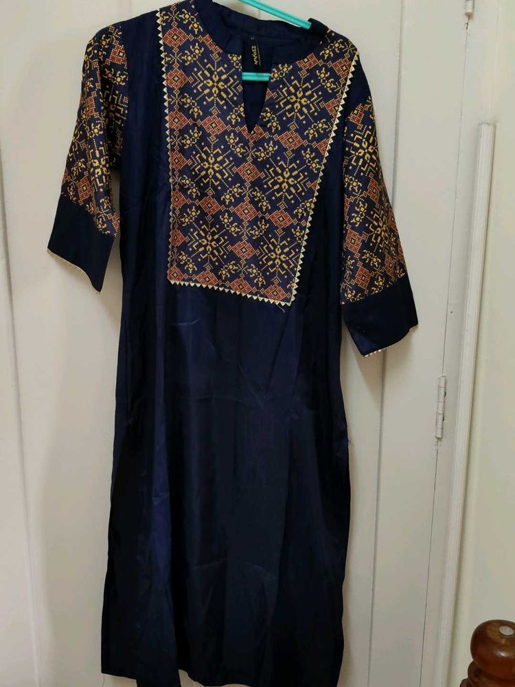 Elegant Navy Blue Kurta