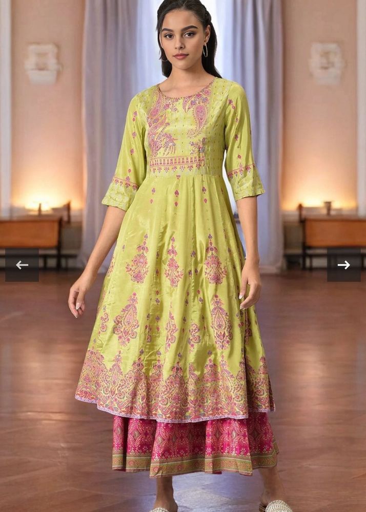 Elegant Green &amp; Pink Kurta Set